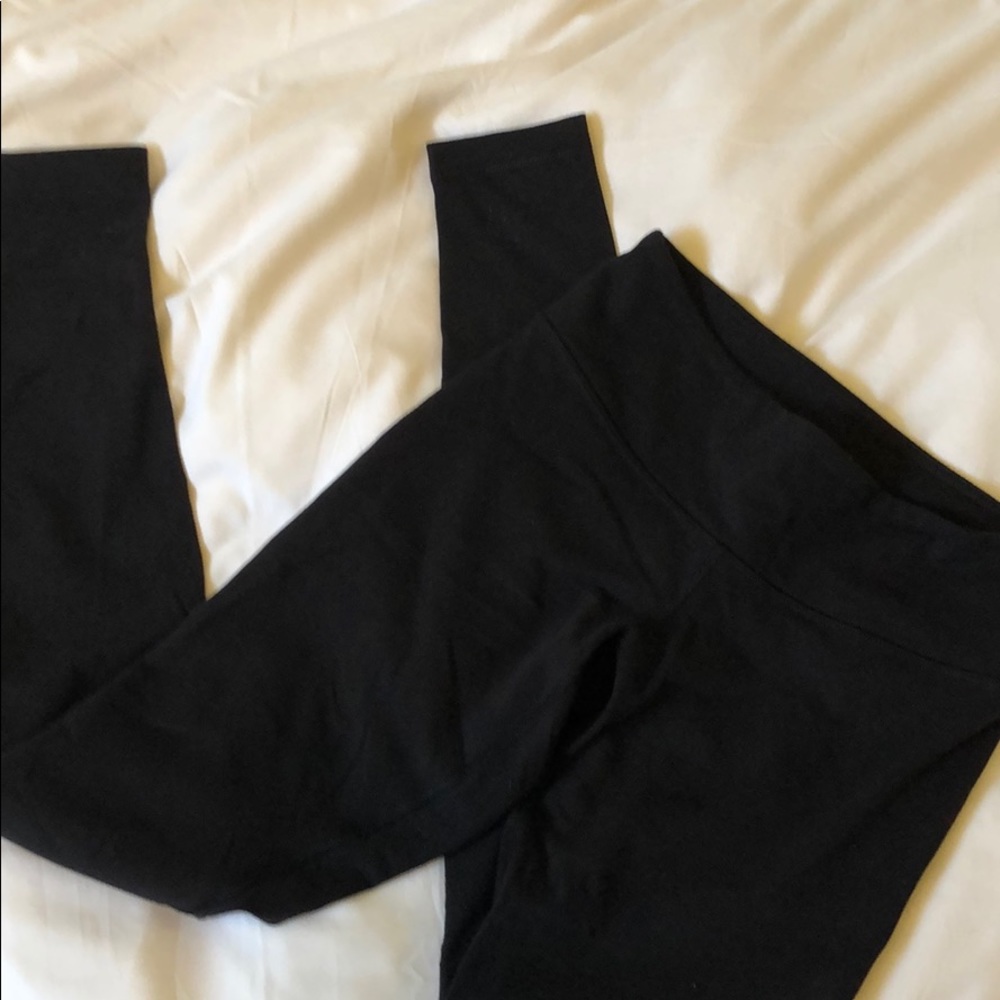 Lululemon Wunder Under Black Full-on Luon Size 6